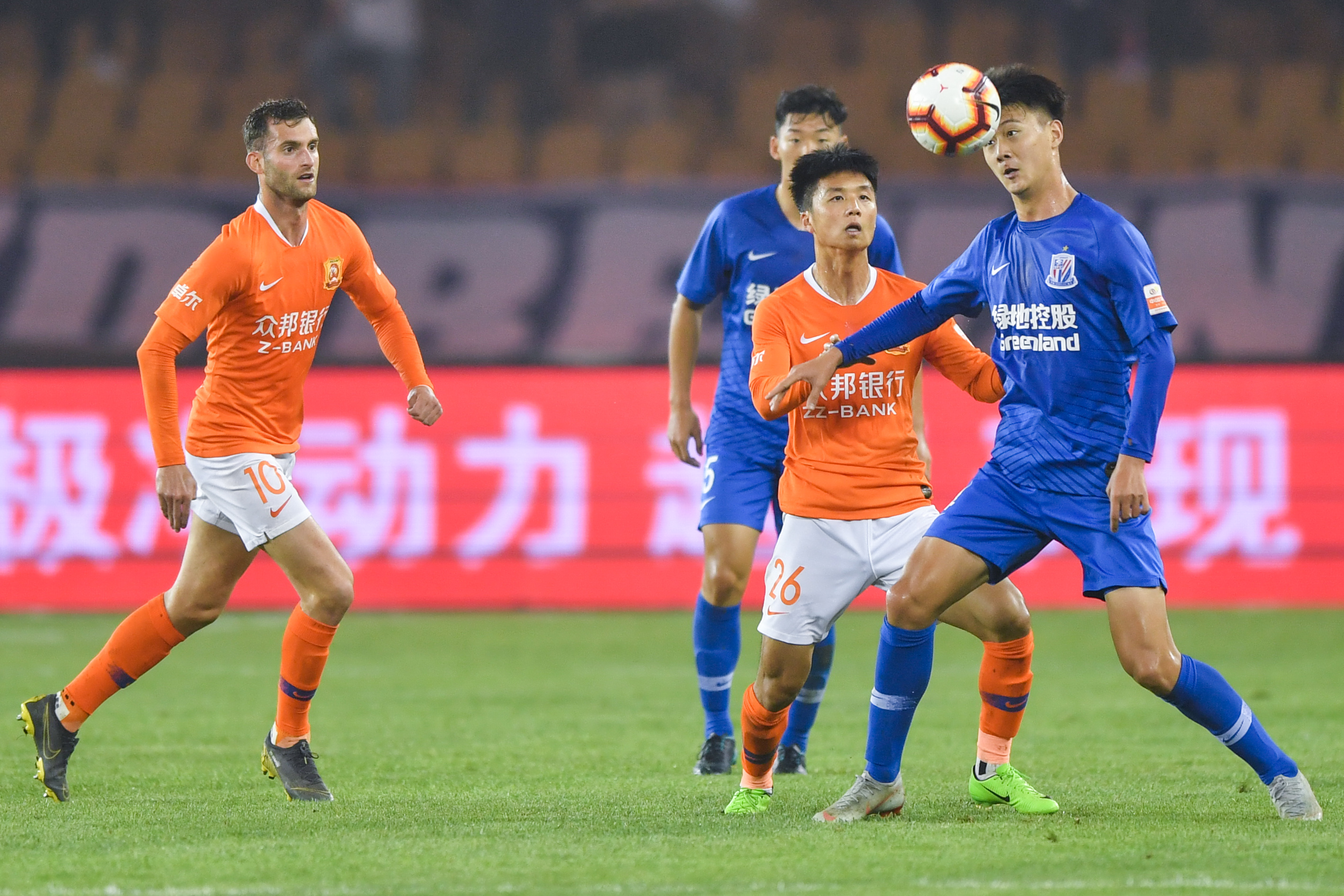狂！赛后采访Leyan：我玩野核打野的话，有机会赢所有其他的打野！