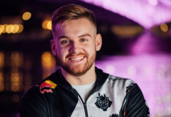 从LPL倒数第一变成常规赛第一 V5老板发文庆祝：剧本都不敢这么写